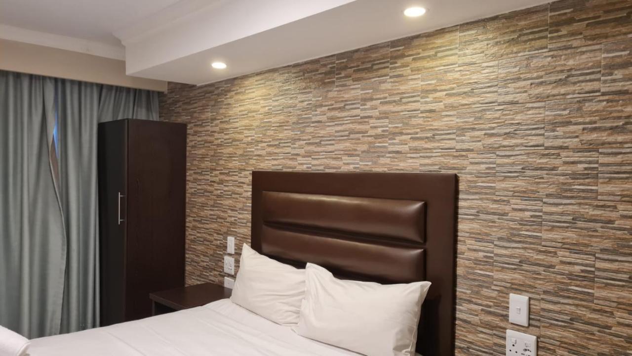 Bayside Hotel Pinetown New Germany Exterior photo